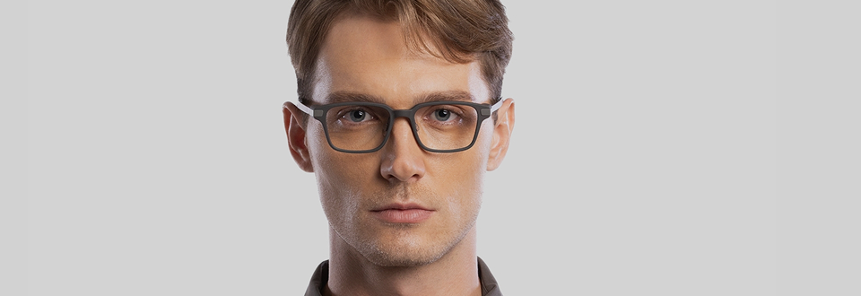 Eyeglasses