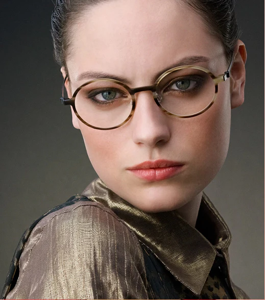 About Lindberg Buffalo Horn