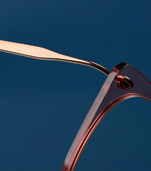 Lindberg Strip Titanium History